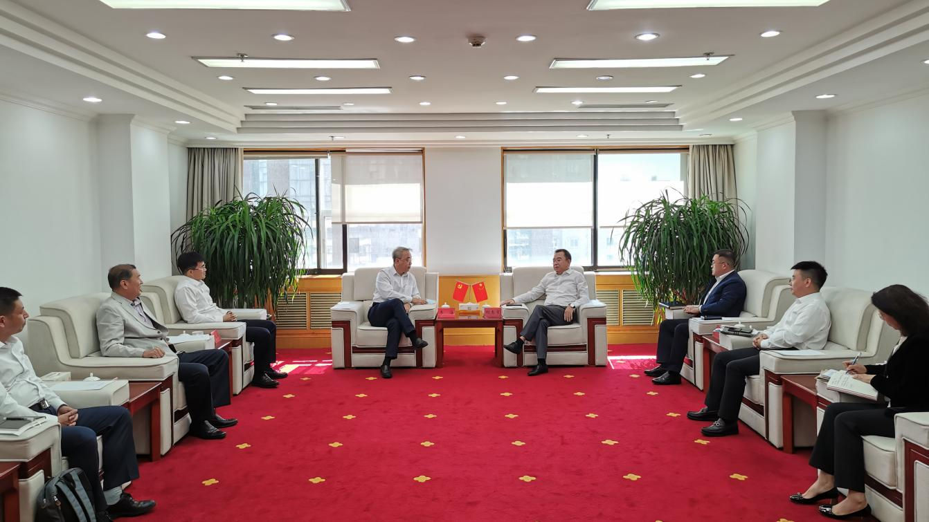 李海、李獻運拜會沈陽市和平區委書記劉志寰