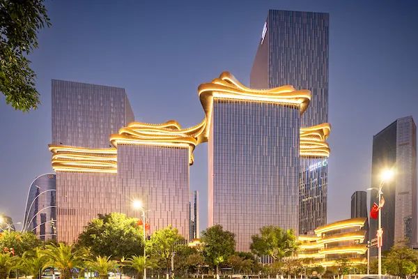 珠海這條“天上走廊”，比你想象的還要高級(jí)！/Aedas