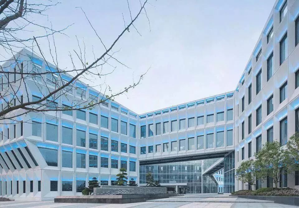 上海寶業中心榮獲LEED_O+M_v4.1_鉑金級認證