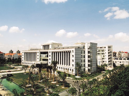 既有綠色改造(鉑金獎): 寶山區政府機關大院 既有綠色改造(鉑金獎): 寶山區政府機關大院