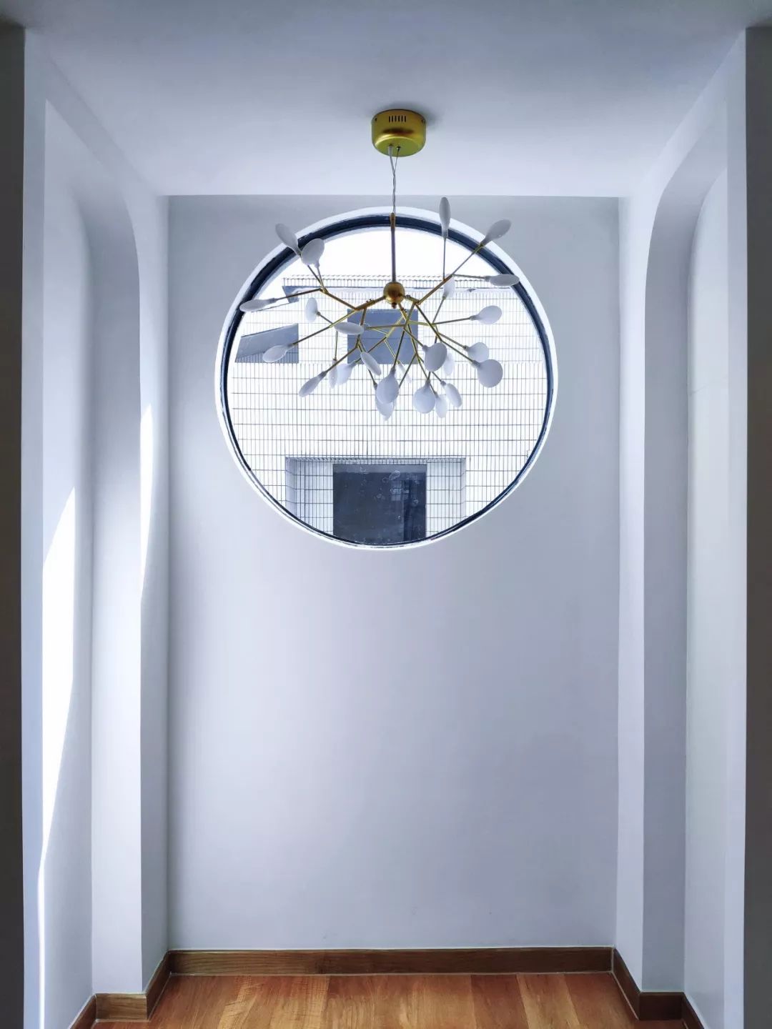 廢棄30年的舊宅，建筑師改后不僅清爽通透，還多了1間房和2個院子